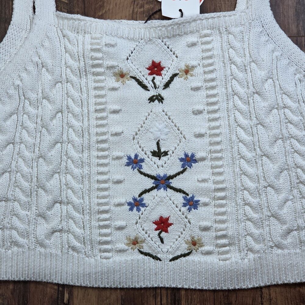 New Cider Women 1XL Embroidered Cable Knit Sweater Crop Tank Cottagecore Boho - Picture 3 of 9